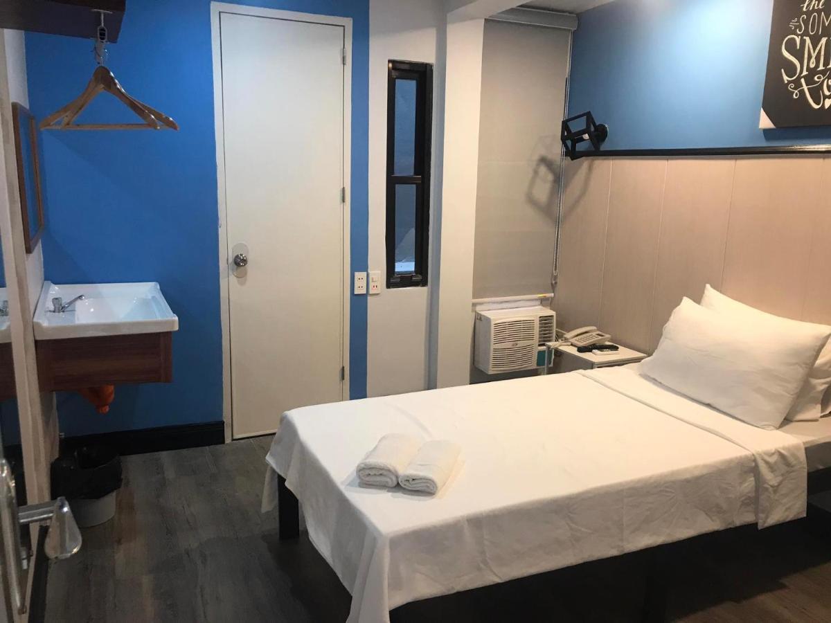 Maine City Residences Leveriza Pasay Exterior photo
